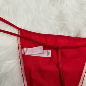Victoria's Secret V-String Thong Red Bling Heart Charm Frilly